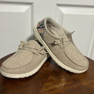 🔥🏝️ WOMEN'S HEYDUDE WENDY FUNK Slip-On Casual Lined Shoes - Size 6 - EXCELLENT